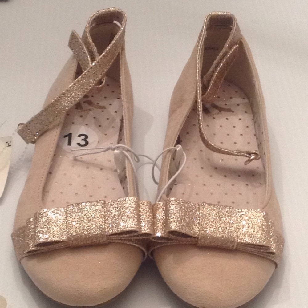NWT Girls dress shoes🔹3/$25